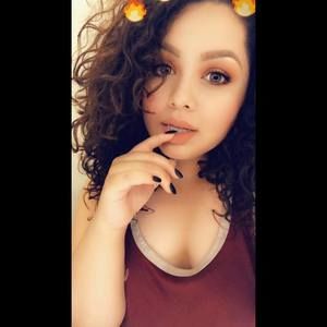 Meet your Posher, Isabel